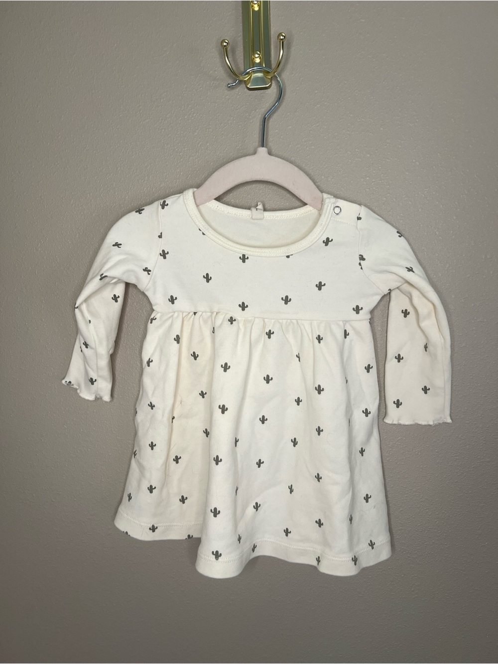 6-12m Quincy Mae Cream Long-Sleeve Cactus Print Dress
